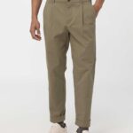 hessnatur Herren Hose Relaxed Fit aus Bio-Baumwolle mit Hanf - beige - Größe 52